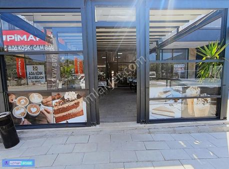 Karaova'da Ana Cadde Üzerinde Avm İçinde Kiracılı Satılık Dükkan