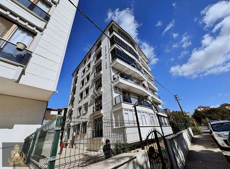 Akçil'den Satılık 2+1 Daire \ Cam Balkonlu Geniş Kullanım Alanı