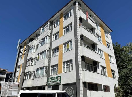 Ata'dan | Burhaniye Mh İçi Dışı Yapılı Temiz 3+1 Satılık Daire