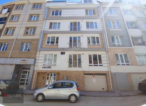 Rw Lıfe // Erenköy Mah. Asansörlü Arakat 2+1 Kiralık Daire
