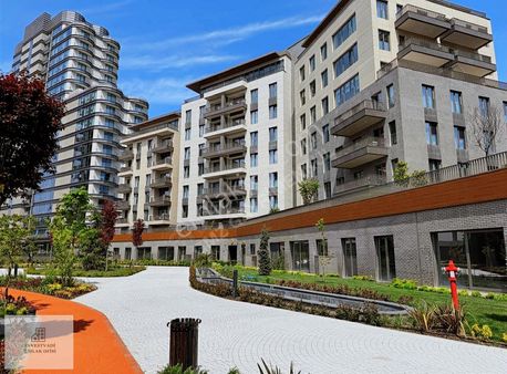 Vadistanbul İnvestvadi De Bahçe Katı Satılık 2+1 Daire