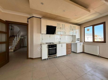 Keçiören Esertepe Mh. Ankara Manzaralı 4+1 Kiralık Dublex..