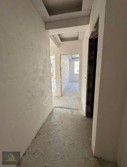 Yeni Karamanda Satılık Daire 2+1 Ara Kat