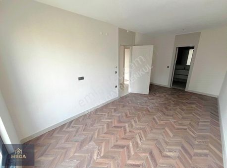 Mega'dan Ovacık Merkez'de Bulvar Üst.ultralüx+yerden Isıtma Site