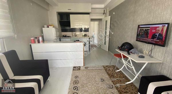 Özsu Emlak'tan Devlet Hastanesi Arkası Satılık 1+1 Eşyalı Daire