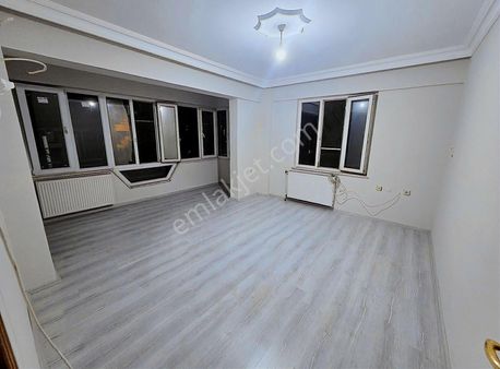 Paşaalanı Arakat Yk Giriş 2+0 Yenişenmiş Kiralık Daire