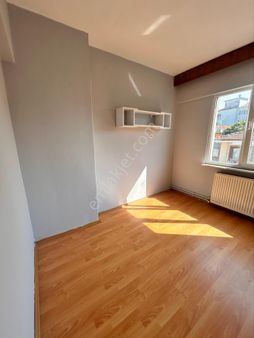 Turyap Özcan Çakır Dan 2+1