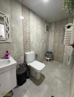 Pusula Gm Selenay'dan Bahçelievler'de 2+1 Satılık Daire