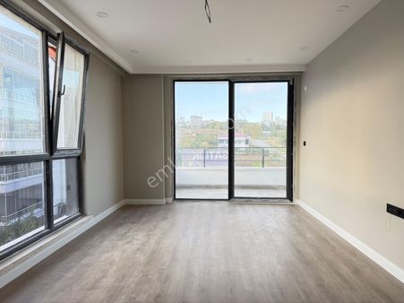 Truva//selim Dağhan’dan Derecik’te Fırsat 3+1 Satılık Daire