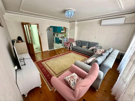 Fesleğende 130 M2 2+1 Satılık Fırsat Daire