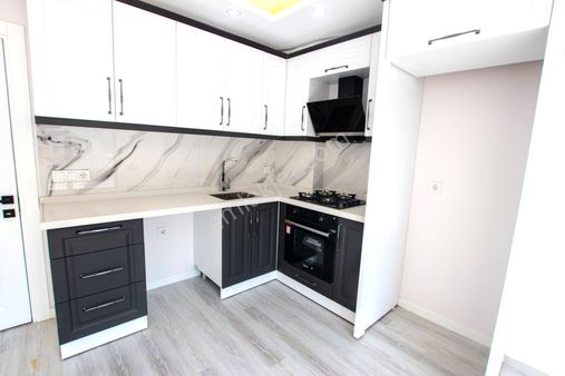 𝄞melodi'den Akçay'da Kapalı Otoparklı Doğalgazlı Ferah Cephede Deluxe 1+1 Yeni Daire