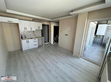 Safir'den Satılık Balkonlu Daire