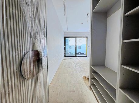 Bayraklı Tower Karşısı 1+1 Sıfır Satılık Daire