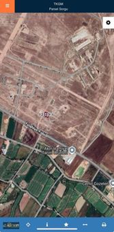 Güneşli De Köşe Villa Parseli 692m2