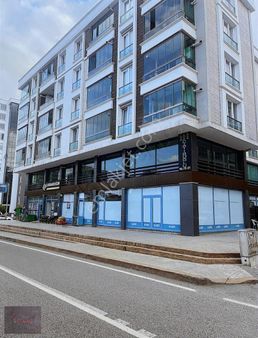 Emlakkent 'ten Tramvay Durağına Cephe Çok Geniş 1+1 Daire