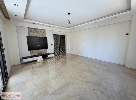 Redstone İdol Gayrimenkul'den Şemiklerde Satılık 3+1 Daire