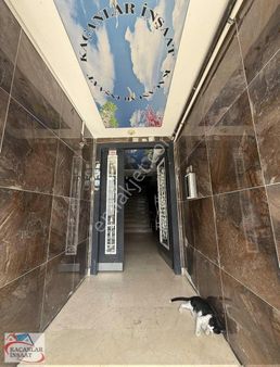 Akçaburgaz Da Sıfır Ayarında Satılık 2+1 Arakat