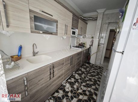 Paşa Köşkü Mahallesinde 2+1 Arakat Ful Eşyalı Satılık Daire