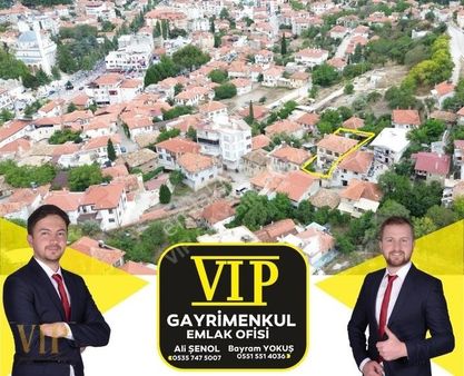 Vip Gayrimenkul'den Karyağdı Mah.2 Katlı Bahçeli Müstakil Ev