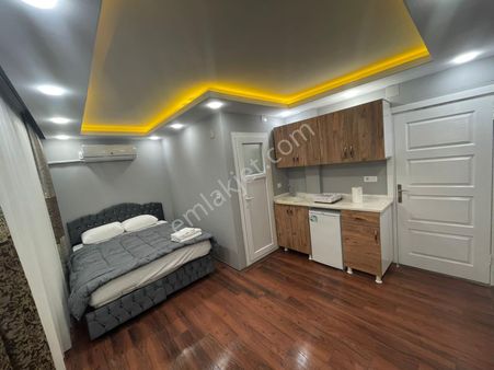 Merkezde Sahile 1.dk. Mesafe Hasarsız Raporlu 7/24 Konaklama Orjinal Fotograf.