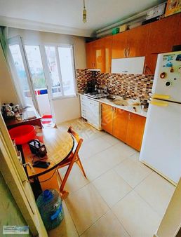 Merkez Emlâk Armağan'dan 2+1 Genis Salon Ve Mutfak, Balkon'lu