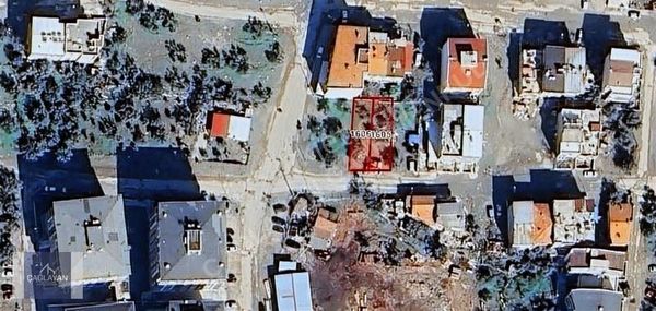 Balıkesir Edremit Kadıköy'de Satılık İmarlı Arsalar