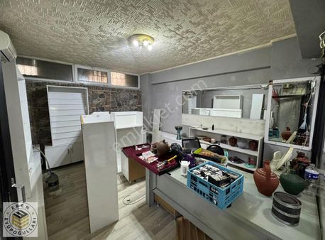 B.paşa Orta Mah. Demirkapı Cad. İşlek Han İçinde Satılık Dükkan