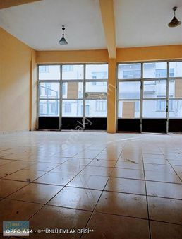 Ünlü Emlaktan Merkeze Yakın Konumda Cadde Üzeri Kiralık İşyeri