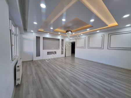 Makrolıfe Gayrımenkulden Satılık 3+1 Daire