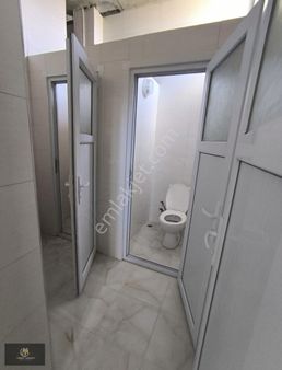 Habipler'de Cadde Cephe 600m2 Kiralık İş Yeri