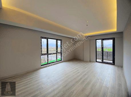 Go-max Dan Gürsu İstiklal De Geniş 3+1