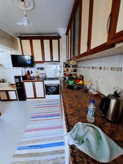 Peradan Yuksek Kredılı Asansörlü Arakat 3+1 Daire