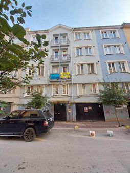 Yenibağlar Üniversite Yakını Ara Kat Kombili Satılık 3+1 Daire