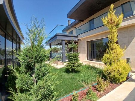 Borsem İncek'ten Merkezi Lokasyonda Muhteşem Satılık Sıfır Villa