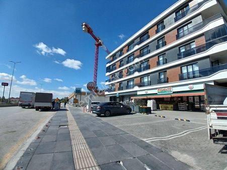 Borsem İncek'ten/kurumsal Market Kiracılı/bulvarda/400 M2