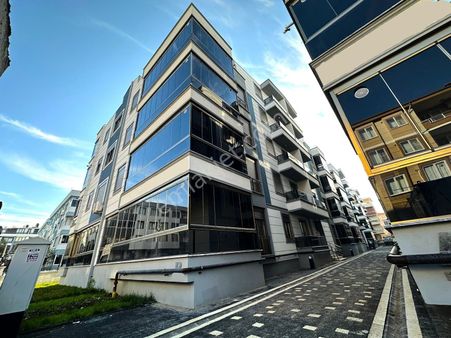 #melodi'den Akçay'da 4+1 Ön Cephe Ayrı Mutfak Dev Teraslı Çift Banyolu Dublex