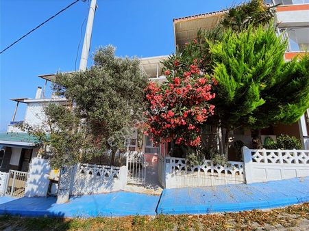 Polat Livedan Mudanya Eğercede 3 Katlı Deniz Manzaralı Yazlık