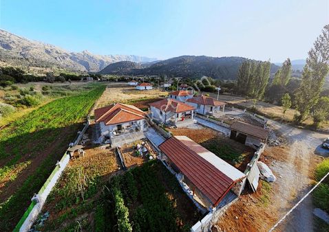 Çameli Gürsu Yaylası Satılık Villa