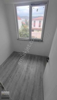 Resuloğlu Emlak'tan Cumhuriyet Mahallesinde Satılık Daire