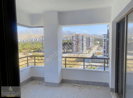 Bostanbaşı 35 Lik Yolda Ultra Lüx