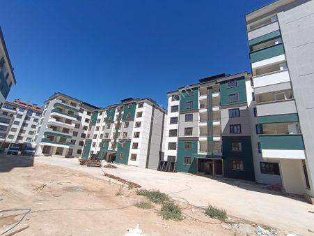 Karatay K.kömprüde Site İçi Yılsonu Teslim Sıfır