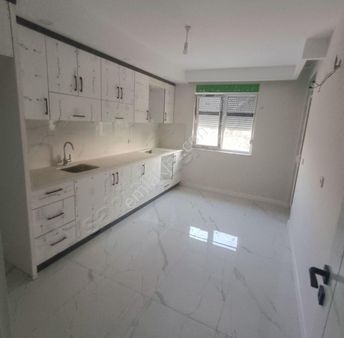 Emek Mahallesi 2+1 Ara Kat Satılık Daire