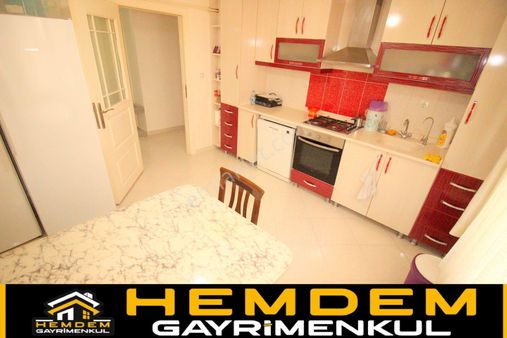 Hemdem Gayrimenkul'den Adliye Ek Binası Yanı *asansörlü* Ebeveyn Banyolu Arakatta 3+1 Kiralık Daire