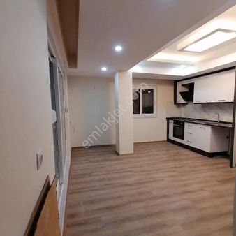 Finike Kum Mahallesi Anadolu Lise Arkası Kiralık 1+1 Daire