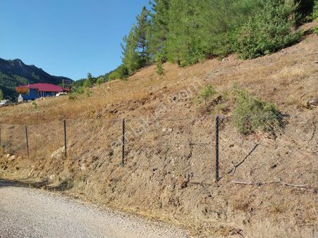 Feke'de Bahçeli Geniş Yaylalık 2+1 Satılık Müstakil Ev