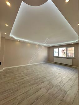 Emlak Center'dan Tunca Mah Satılık 3+1 Ful Lüks Daire