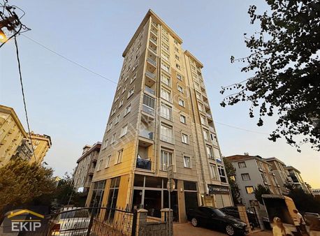 Ekip Gayrimenkul'den Mehmet Aktif Mahallesinde 135 M2arakat 3+1