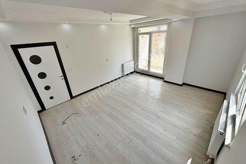 Metin Yapı'dan İskanlı Kombili Fırsat Satılık 3+1 Daire!!!