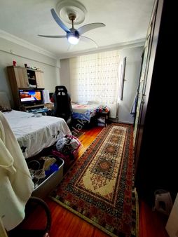 Ömürevleri Muhteşem Konum 3+1 1 Kat D