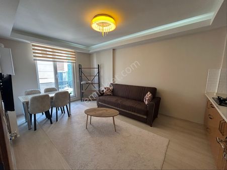 Kars'ın Gözde Binasında! Üniversiteye 5 Dk, Cadde Üzeri Lüks 1+1